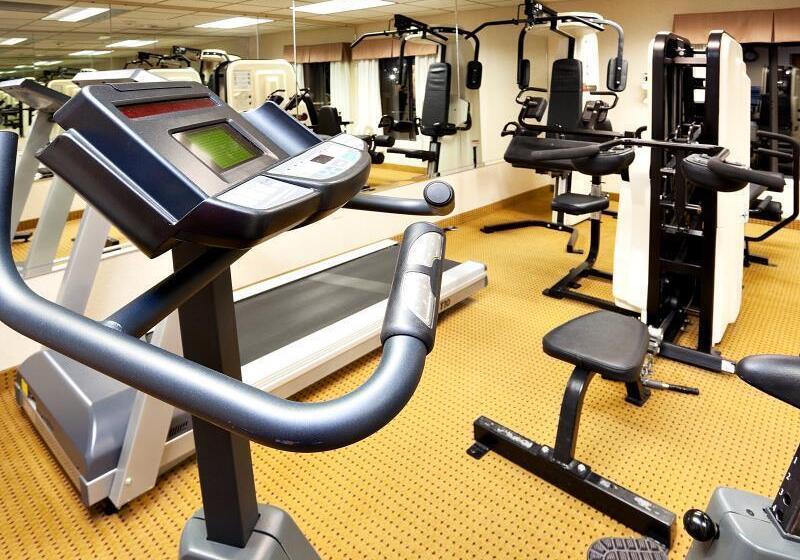 هتل Holiday Inn Express & Suites Raleigh Durham Airport At Rtp, An Ihg