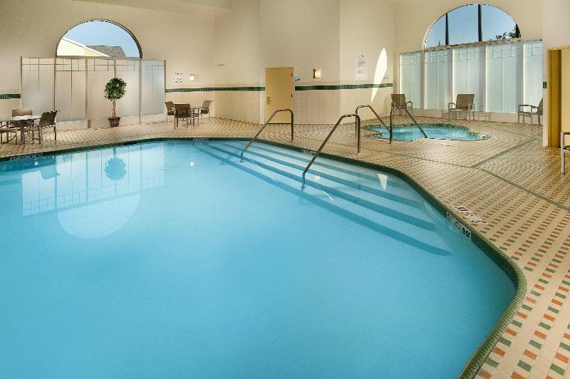 هتل Holiday Inn Express & Suites Manassas, An Ihg