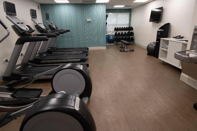 هتل Holiday Inn Express & Suites Manassas, An Ihg