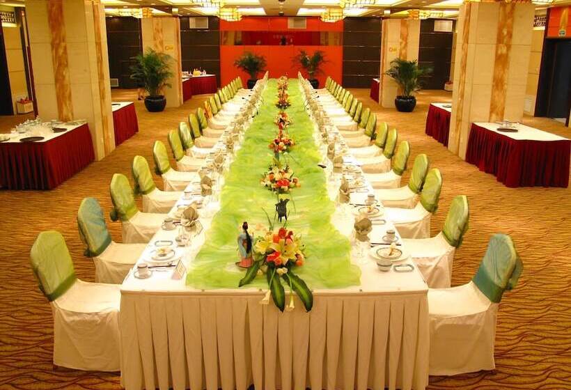 Fotos del hotel Howard Johnson Ginwa Plaza:  15