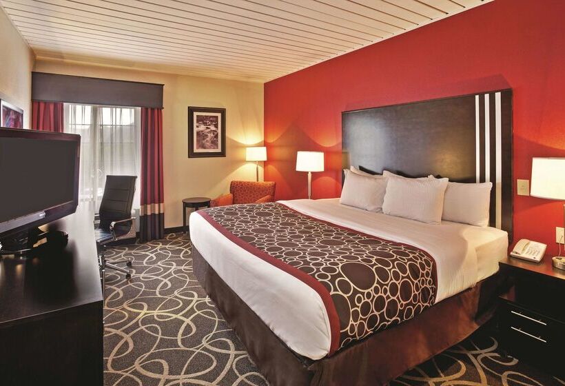 בית מלון כפרי La Quinta Inn & Suites By Wyndham Elkview  Charleston Ne