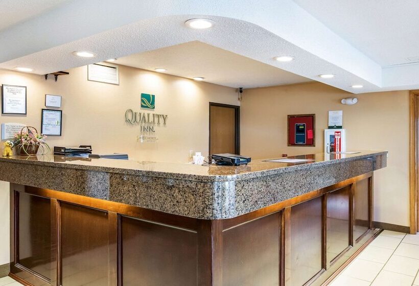 酒店 Quality Inn   Storm Lake