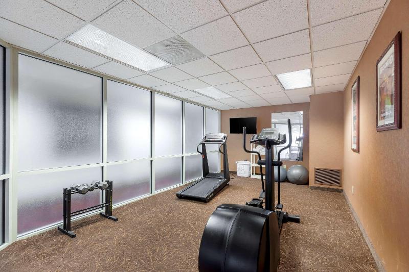 Отель Quality Inn & Suites Wellington   Fort Collins