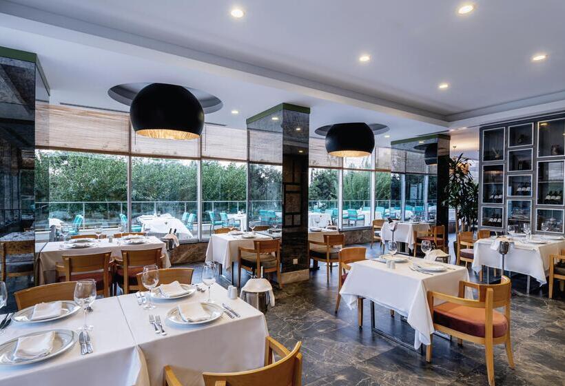 Отель Tui Magic Life Rixos Beldibi - Adult Only