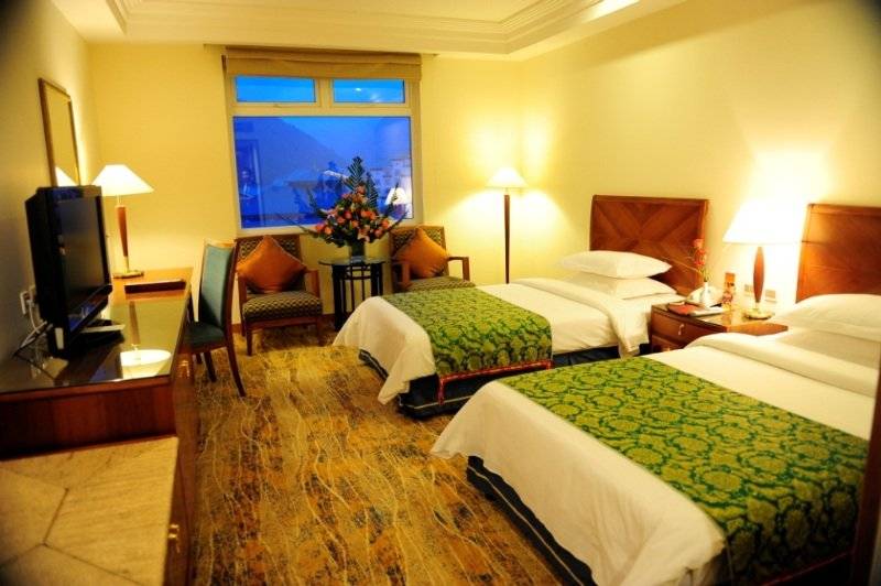 هتل Sheraton Jiuzhaigou Resort