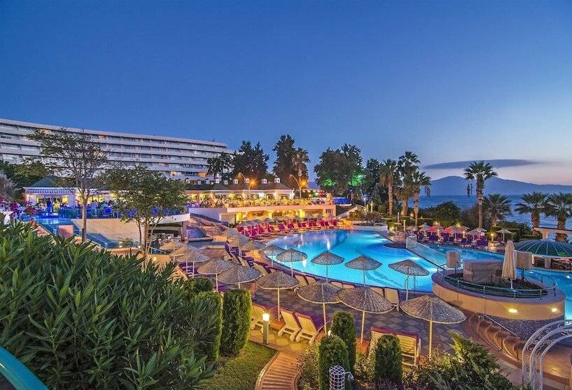 هتل The Grand Blue Sky International  All Inclusive