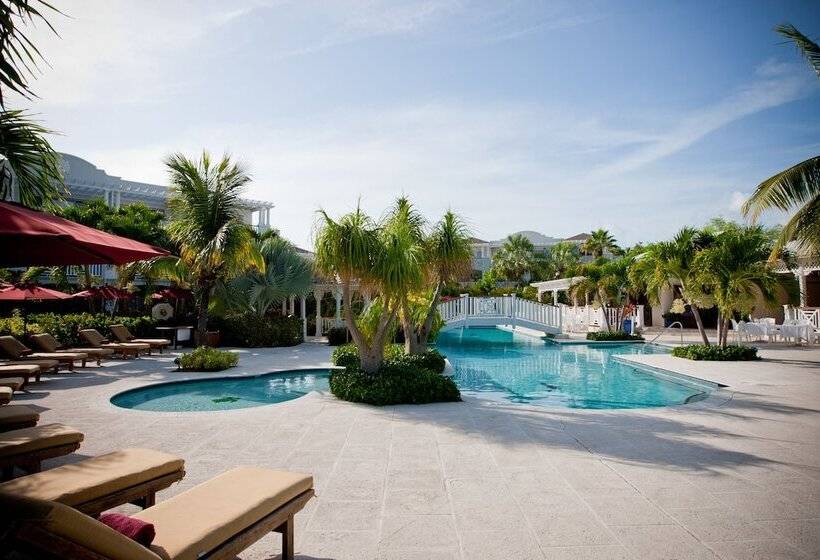 استراحتگاه Royal West Indies