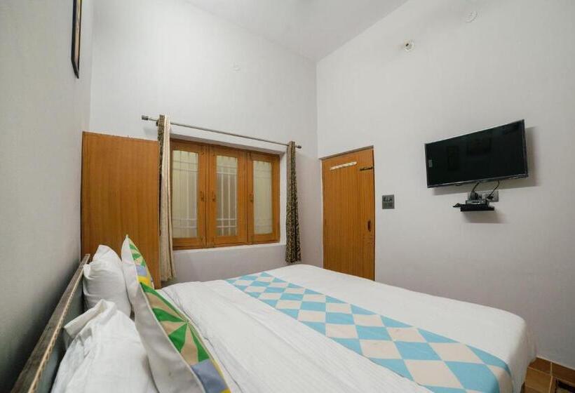 پانسیون Oyo Home 71857 Gautam Villa