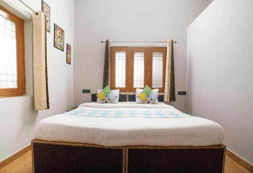 پانسیون Oyo Home 71857 Gautam Villa