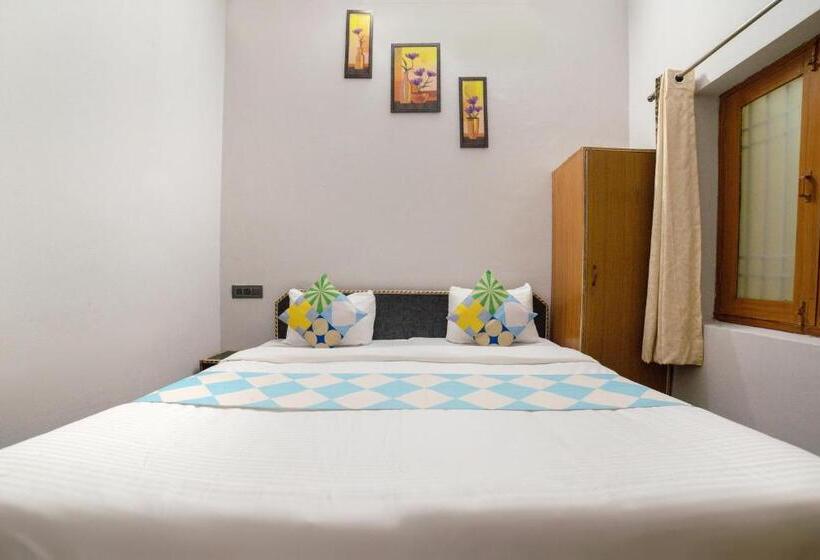 پانسیون Oyo Home 71857 Gautam Villa