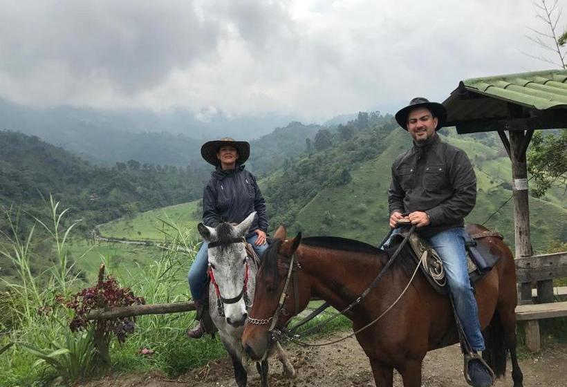 هاستل Finca El Ocaso Salento