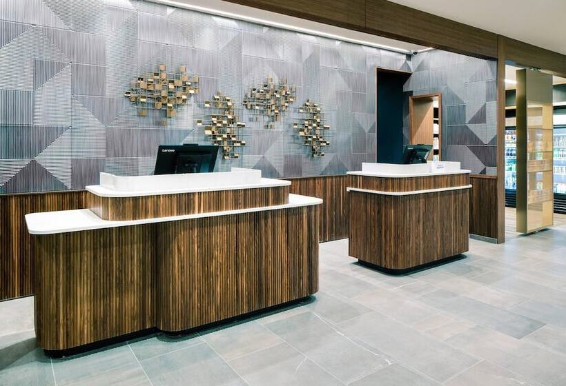 בית מלון כפרי Courtyard By Marriott Jefferson City
