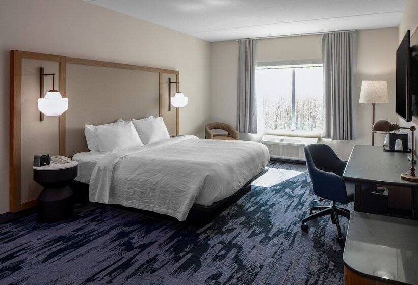 Отель Fairfield By Marriott Inn & Suites Somerset