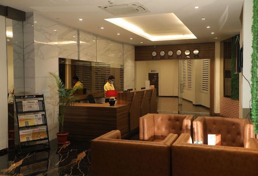 هتل Sky Suites By Monarch