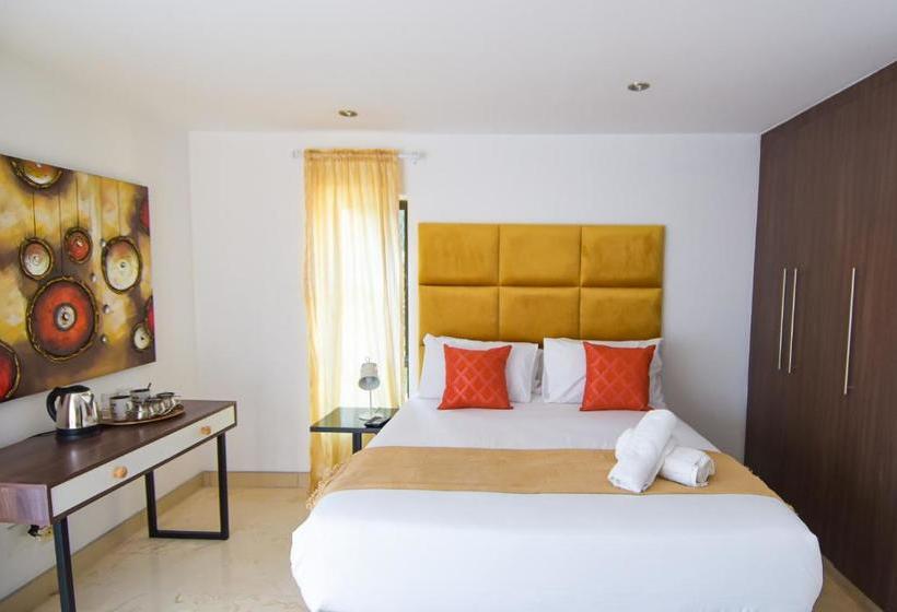 פנסיון 112 On Kloof Guesthouse