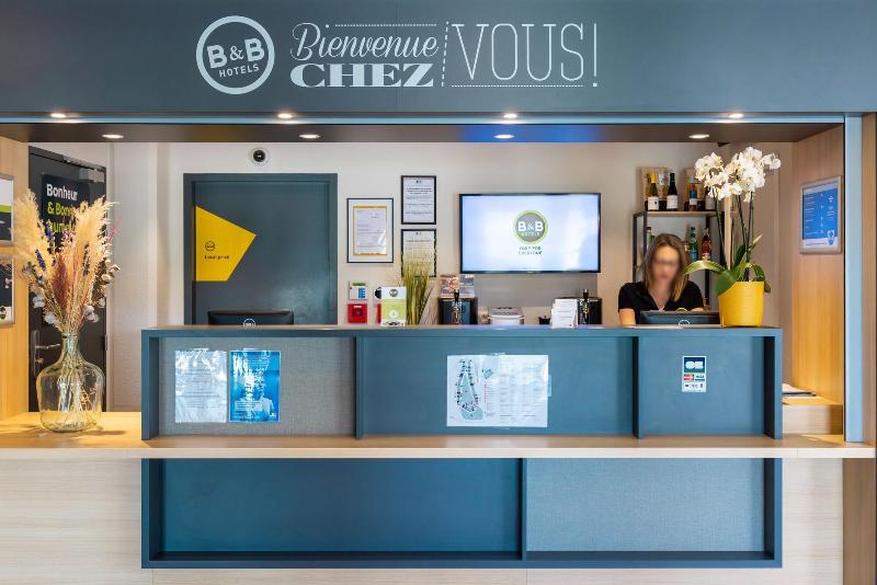 B&b Hotel Troyes Magasins D Usine