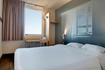B&b Hotel Troyes Magasins D Usine