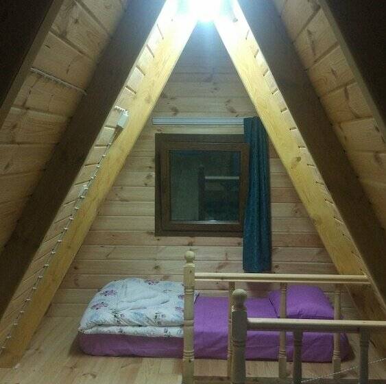 בית מלון כפרי Begi Apart Bungalov