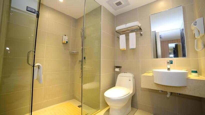 Отель City Comfort Inn Yichang East Railway Station