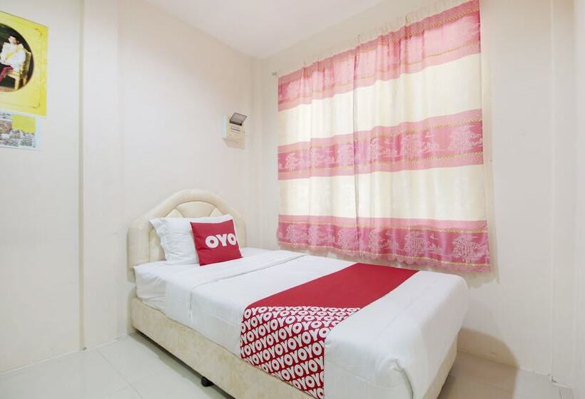 هتل Oyo 75331 Hareeya