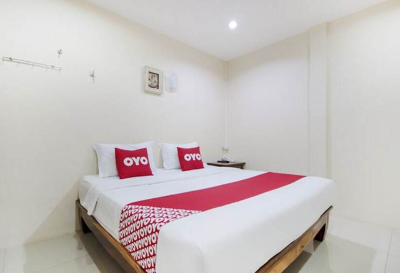 هتل Oyo 75331 Hareeya