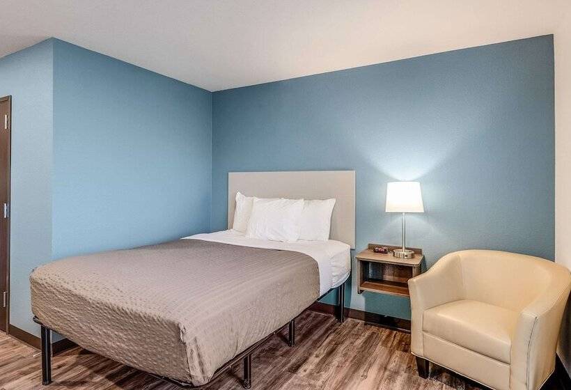 هتل Woodspring Suites West Des Moines