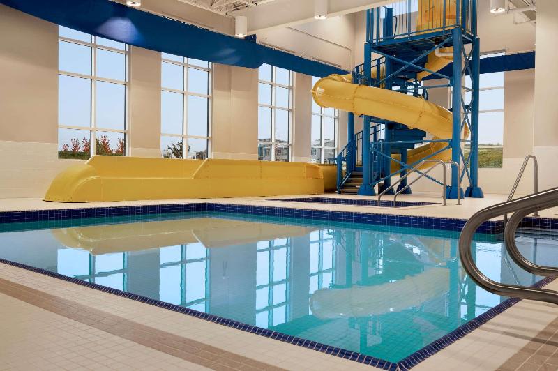 Microtel Inn & Suites By Wyndham Aurora
