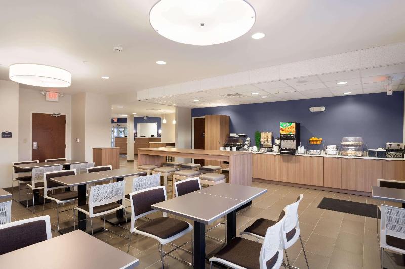 Microtel Inn & Suites By Wyndham Aurora