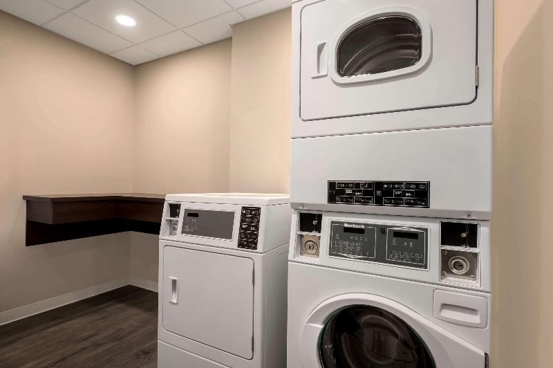 Microtel Inn & Suites By Wyndham Aurora