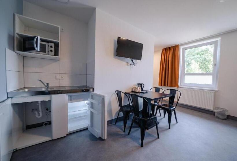NEOHOSTEL Berlín