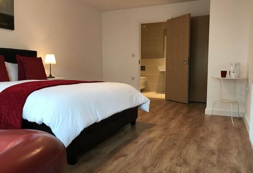 پانسیون Greens End House