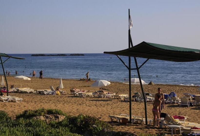 هتل Aqi Pegasos Royal