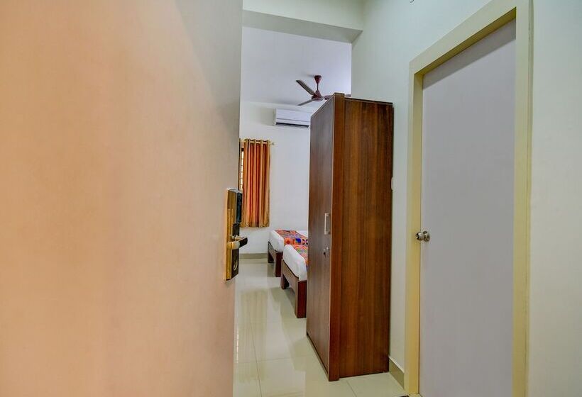 هتل Fabexpress Pas Residency   Nr Marina Beach & Mahatma Gandhi Monument