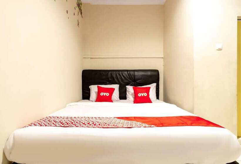هتل Oyo 2076 Oxy Art Boarding House