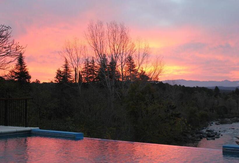 هاستل El Potrerillo Posada