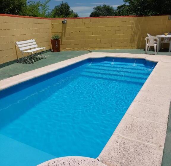 הוסטל La Casona  Bv Hoteles