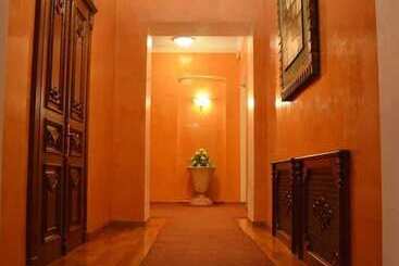 Apart Hotel Queen Margo