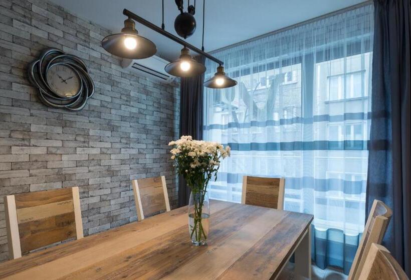 Grand Vitosha Apartments