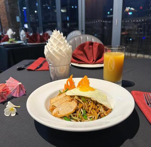 בית מלון כפרי Check Inn Phnom Penh Bkk1