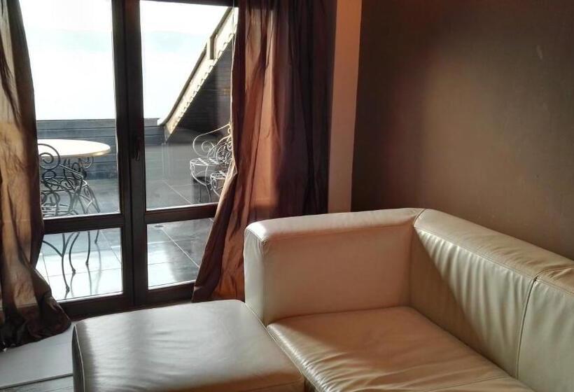 Hotel Saint Sofia Guest House къща за гости