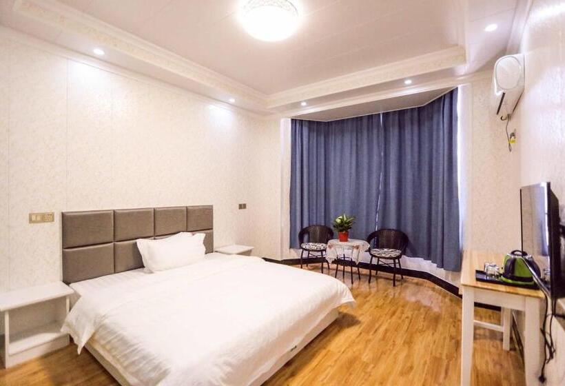 Nanjing Lafei Hotel Lukou Airport Branch