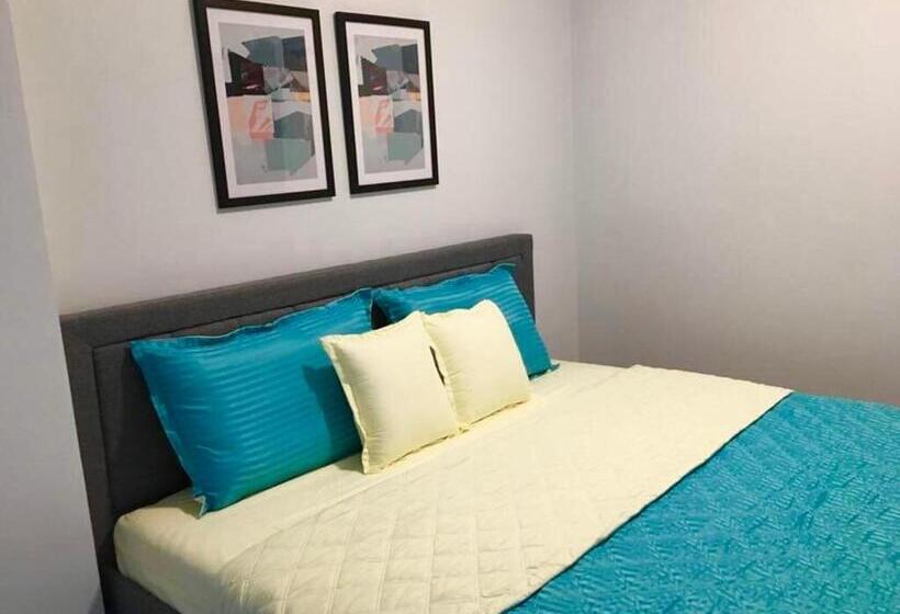 پانسیون F 10c Parkside Villas
