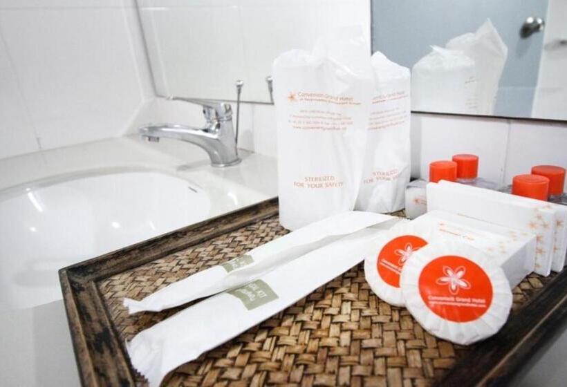هتل Convenient Grand