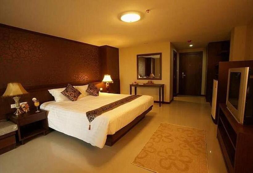 هتل Convenient Grand