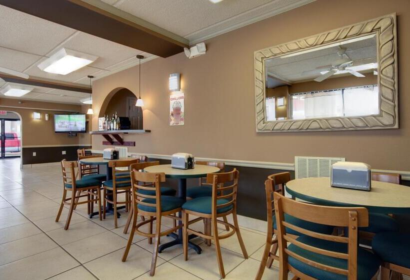 فندق Americas Best Value Inn & Suites Melbourne