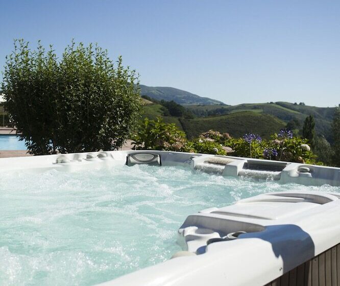 فندق Auberge Ostapé