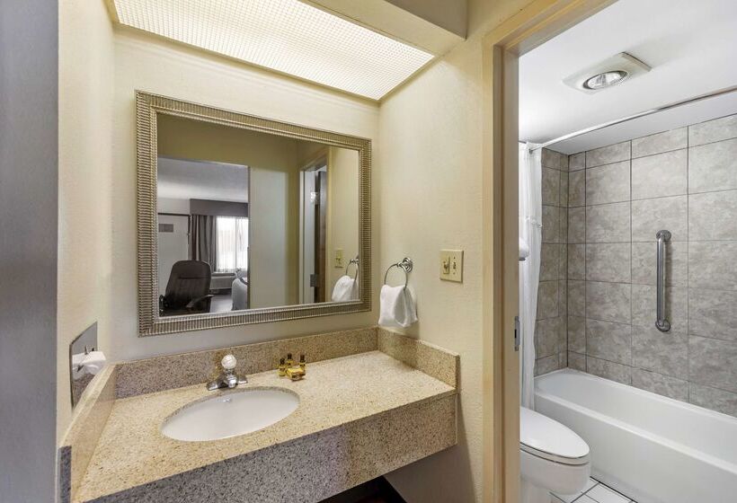 هتل Best Western Plus Madisonhuntsville