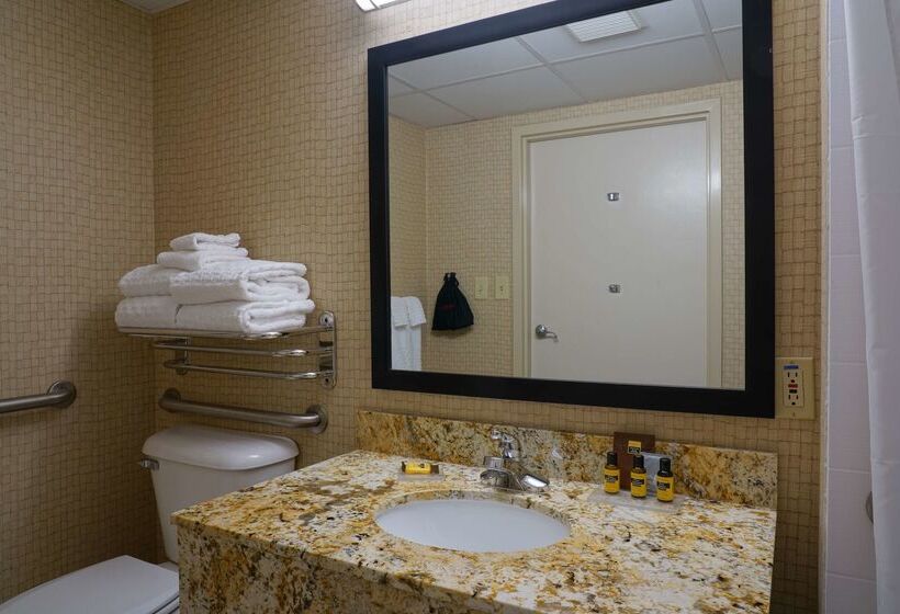 Отель Best Western Plus Morristown Conference Center