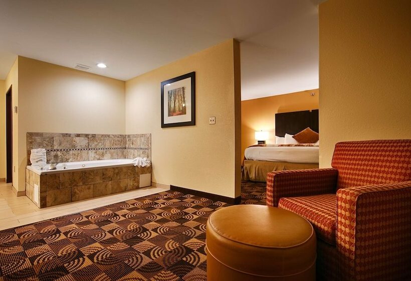 Отель Best Western Plus Whitewater Inn