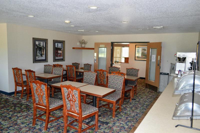 בית מלון כפרי Colfax Inn